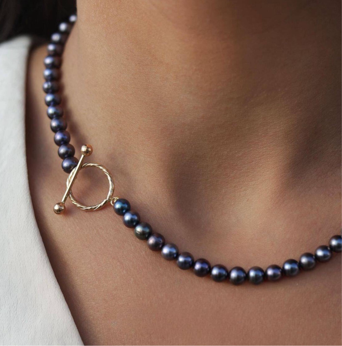 Pearl T-Bar Necklace