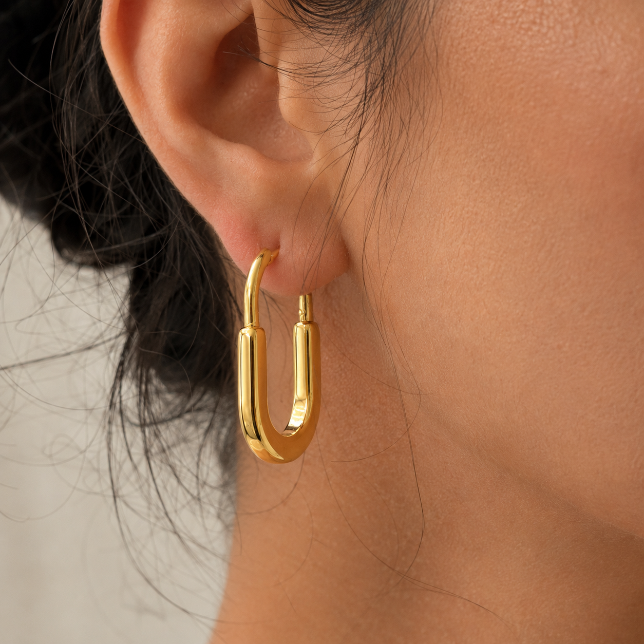 Bond Hoop Earrings