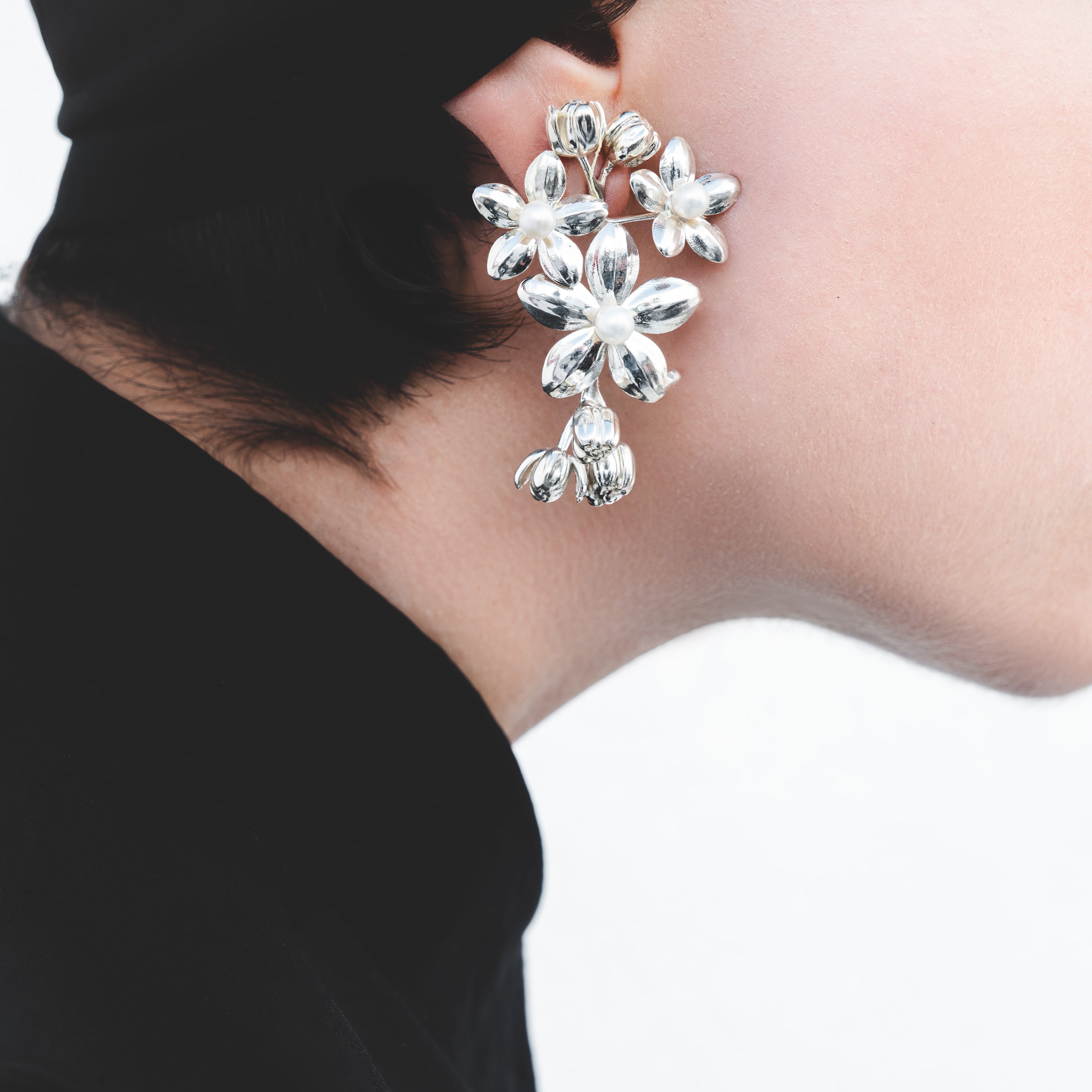Silver Jasmine Earrings - Earrings - Kia Concept Store