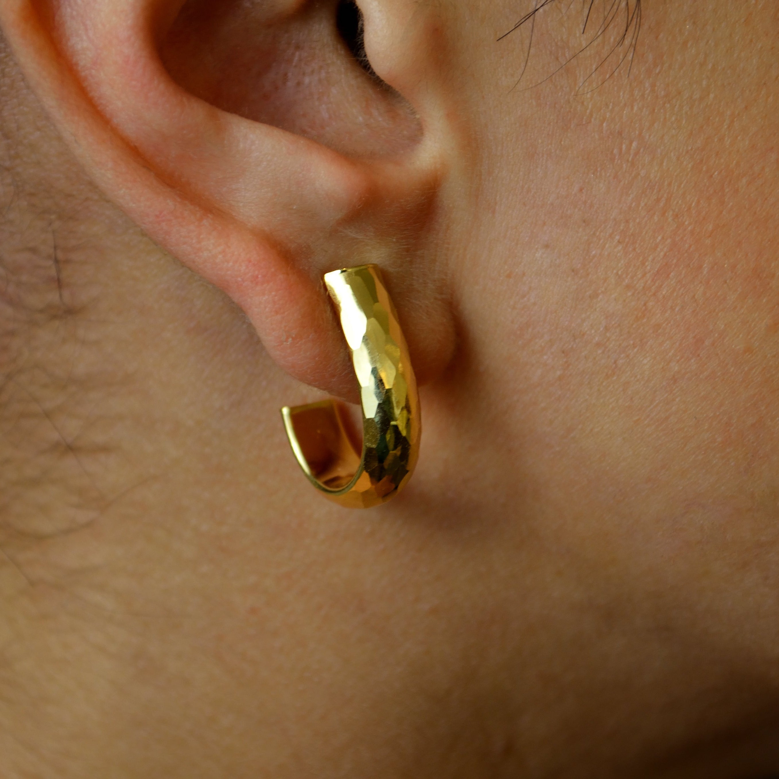Hammered Glow Hoops