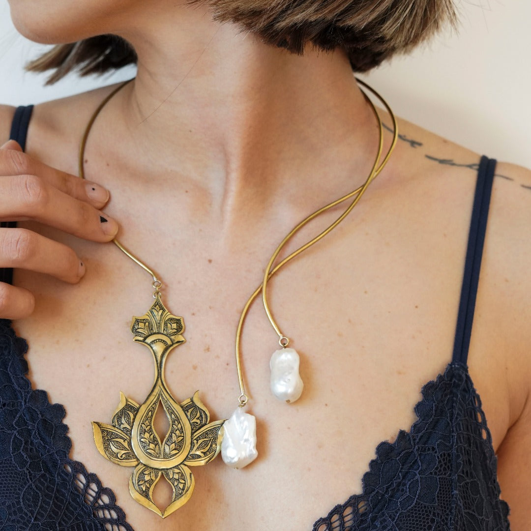 Persian Elegance Torque Necklace - Necklace - Kia Concept Store