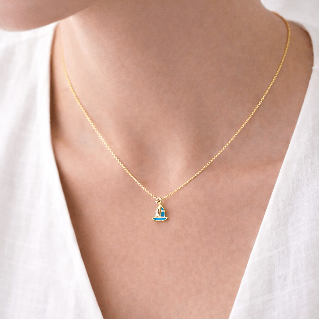 Sailing Boat On Chain - Necklace - Kia Concept Store