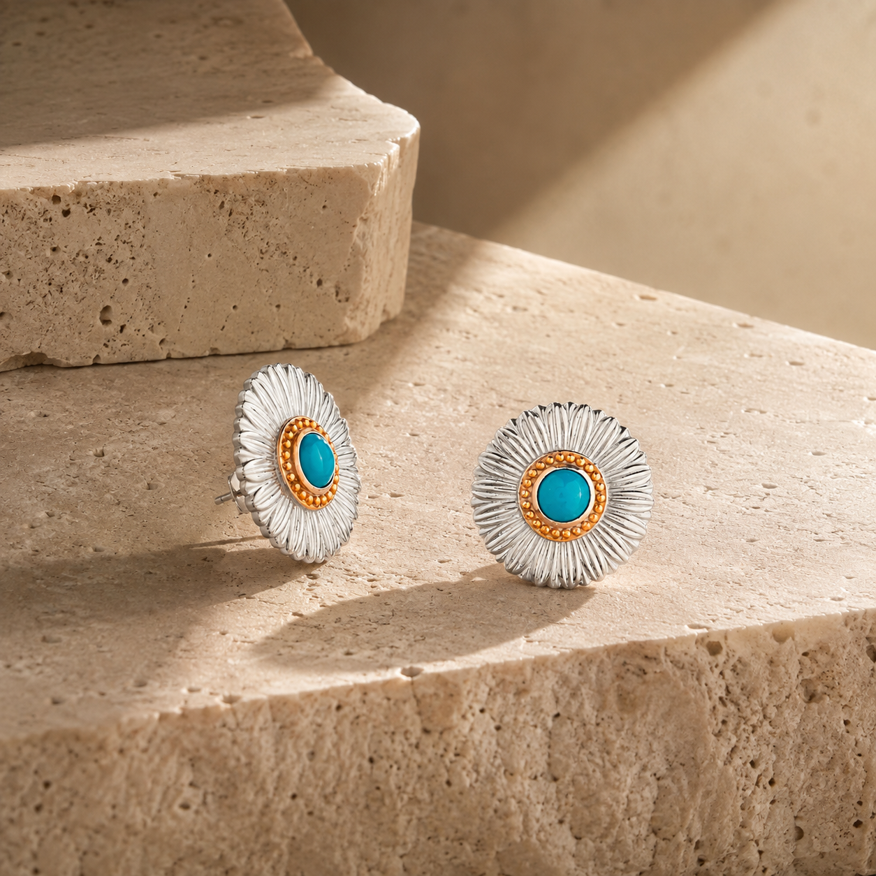 Boucles d'oreilles clous fleur Mira