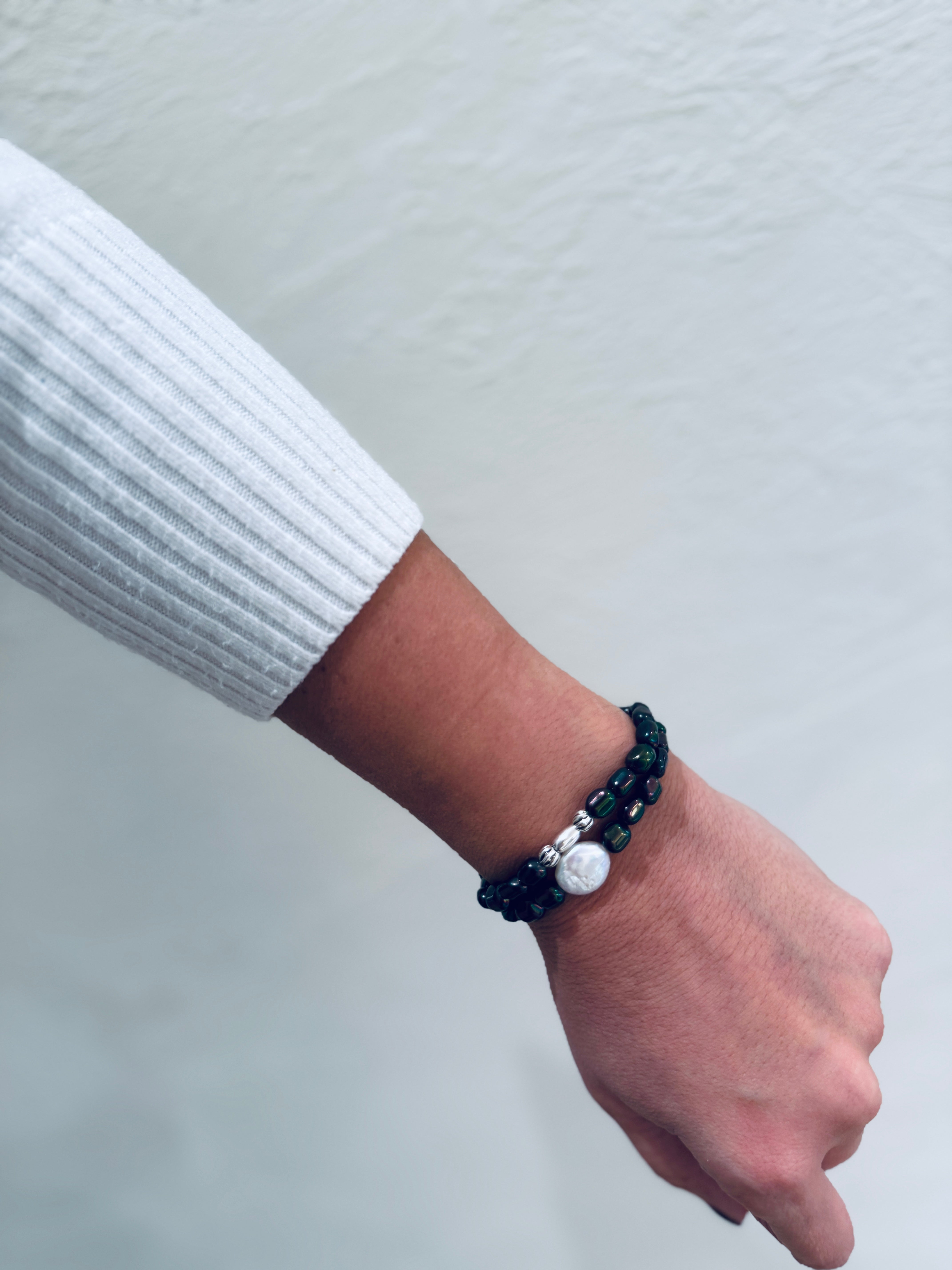 Deformed Hematite Silver Bracelet - Bracelet - Kia Concept Store