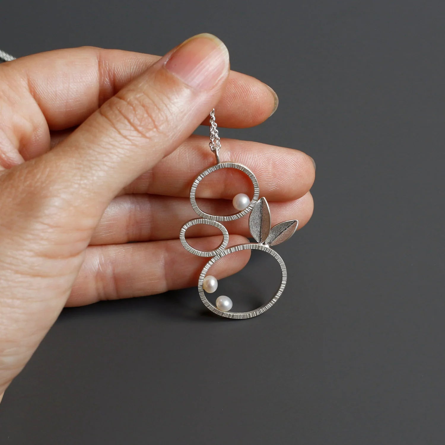 Floral Silver Necklace with Freshwater Pearls - Necklace - Kia Concept Store