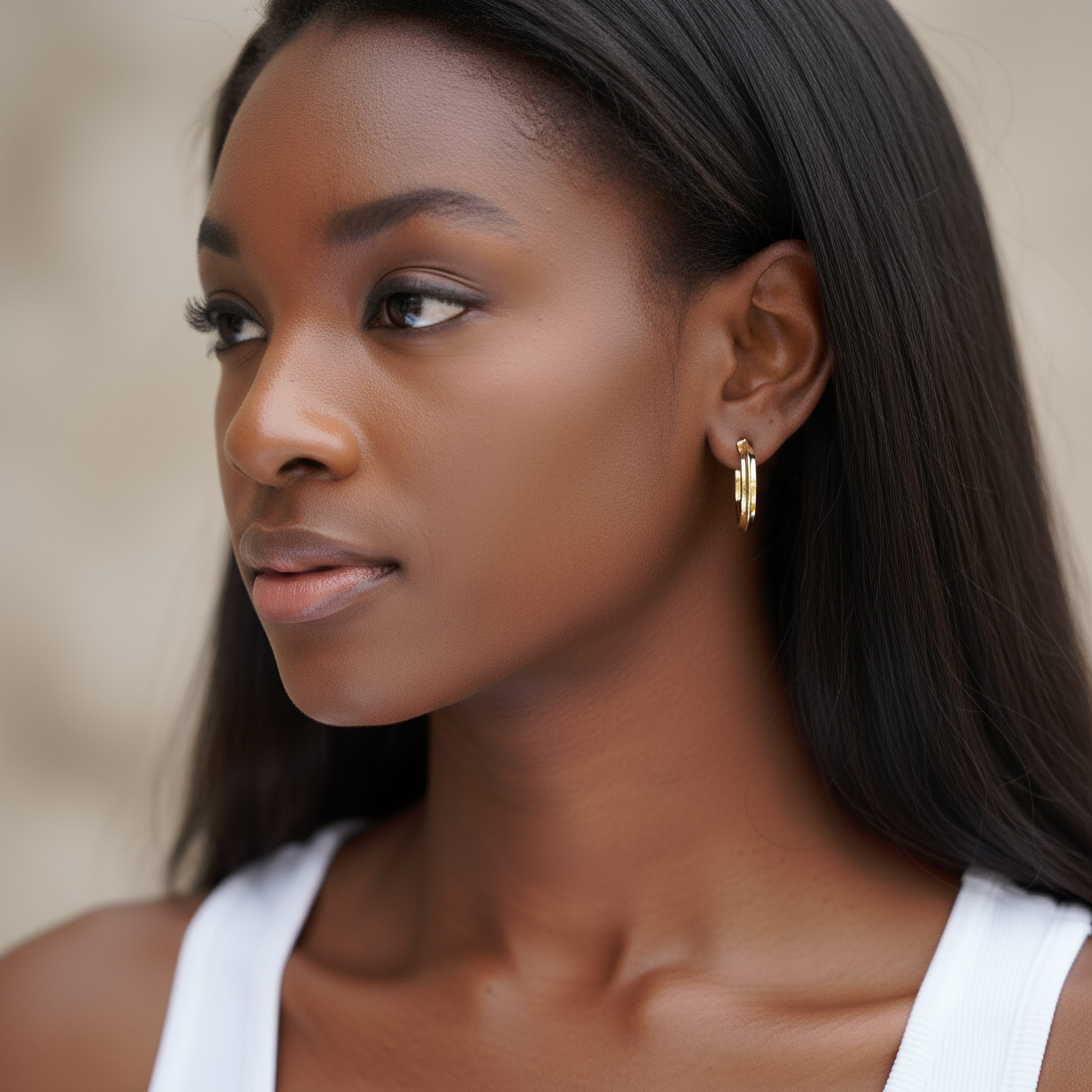 Linear Gold Hoop - Earrings - Kia Concept Store