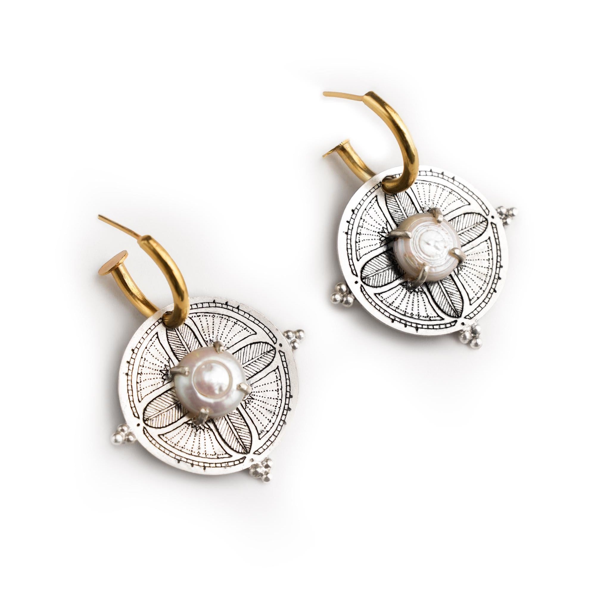 Pearl Glow Huggie Earrings - Earrings - Kia Concept Store