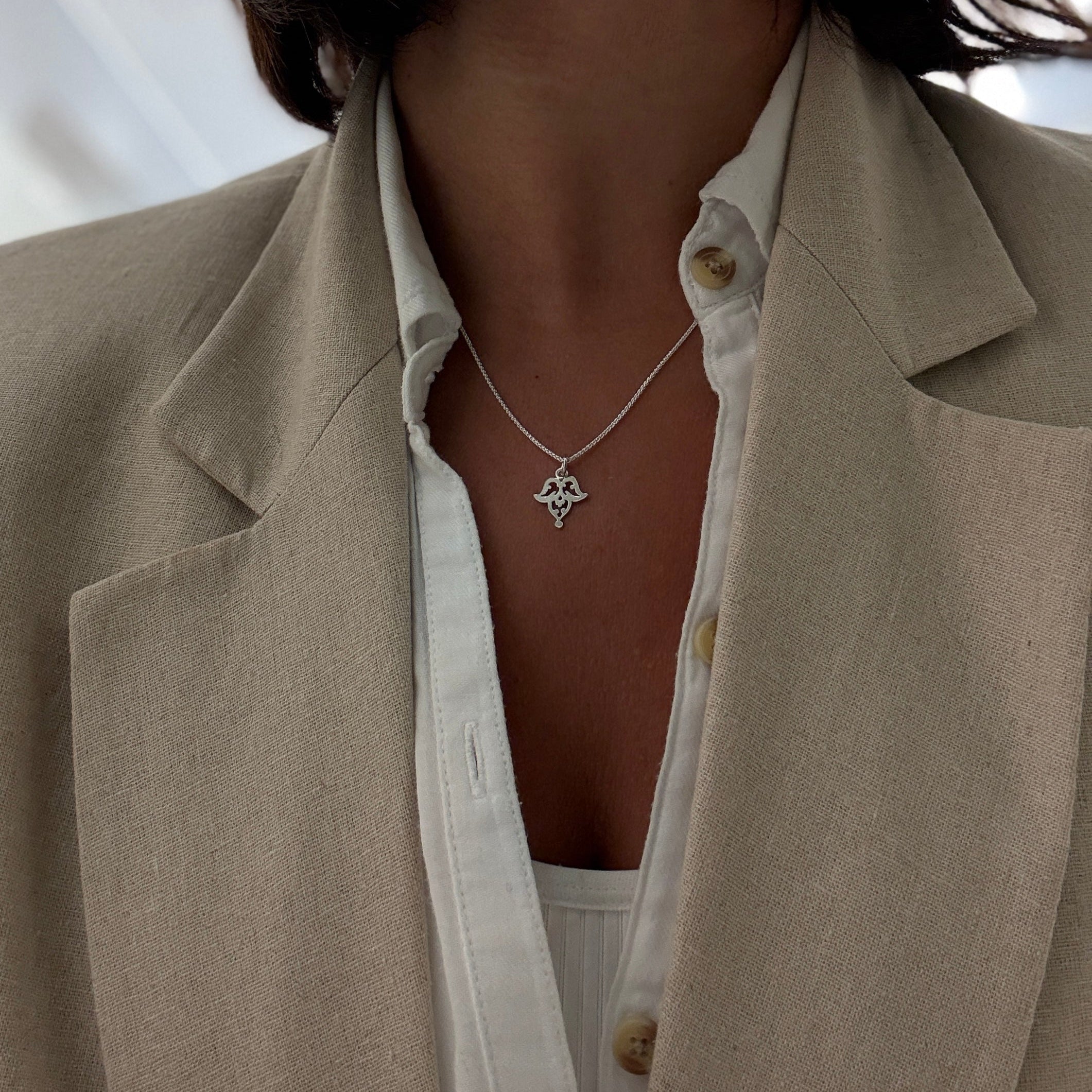 Silver Floral Charm Necklace - Necklace - Kia Concept Store