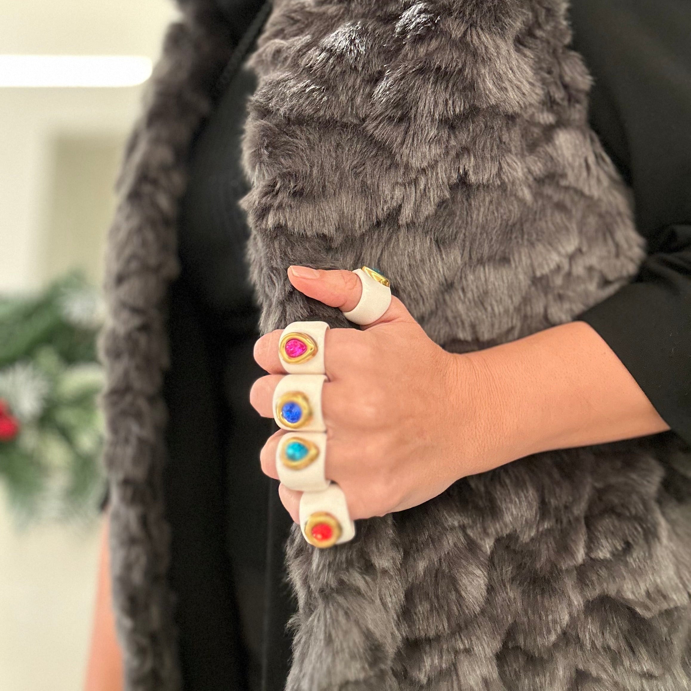Teardrop Crystal Ceramic Ring - Ring - Kia Concept Store