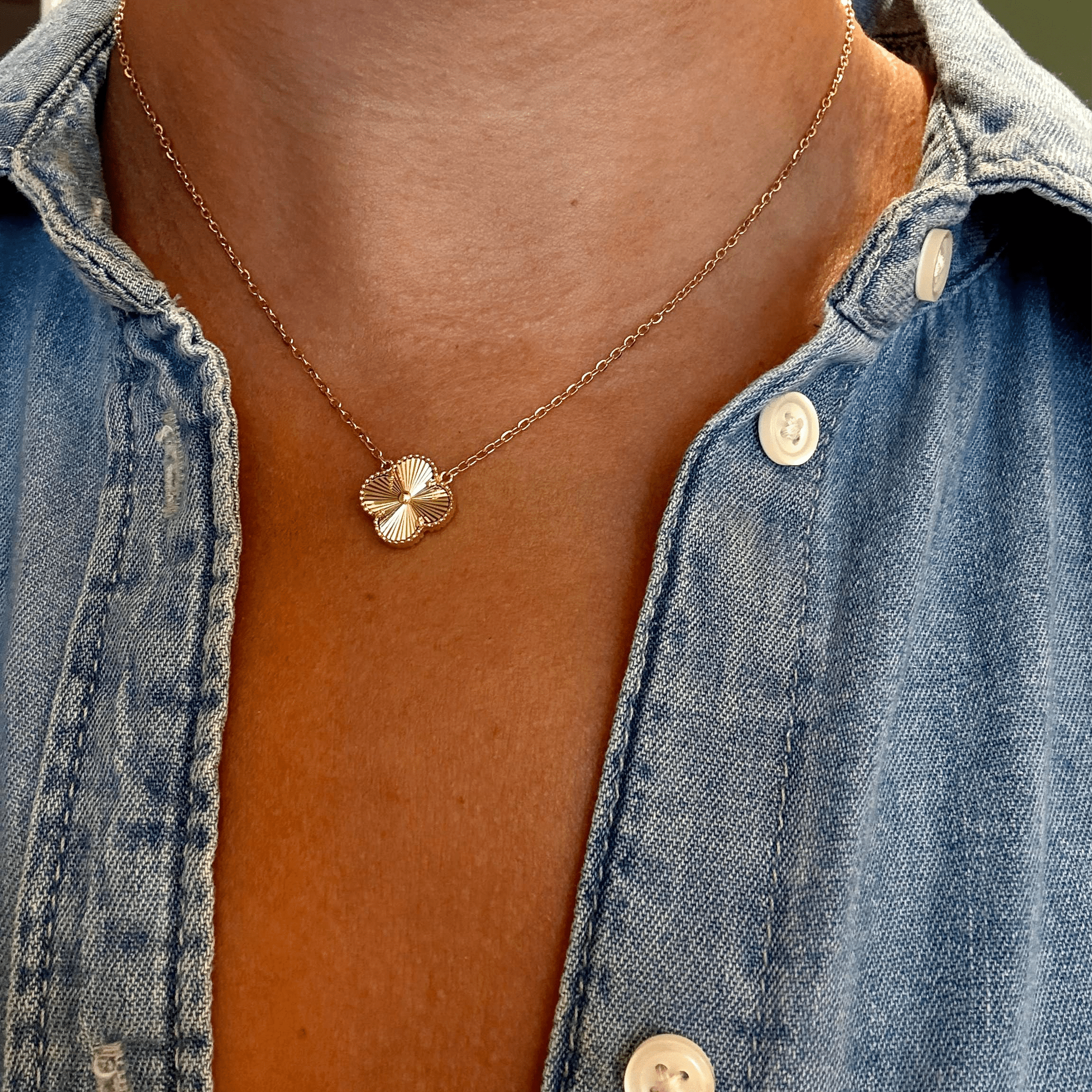 Vintage Clover Necklace - Necklace - Kia Concept Store