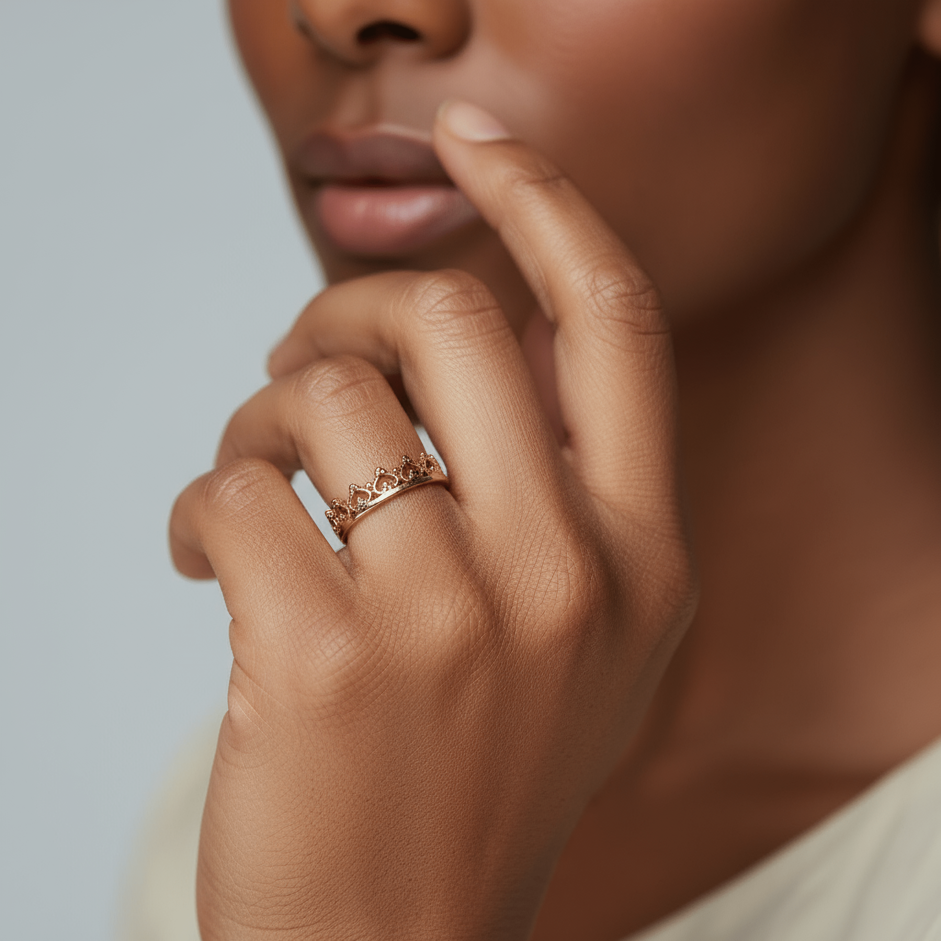 18K Gold Crown Pinky Ring - Kia Concept Store