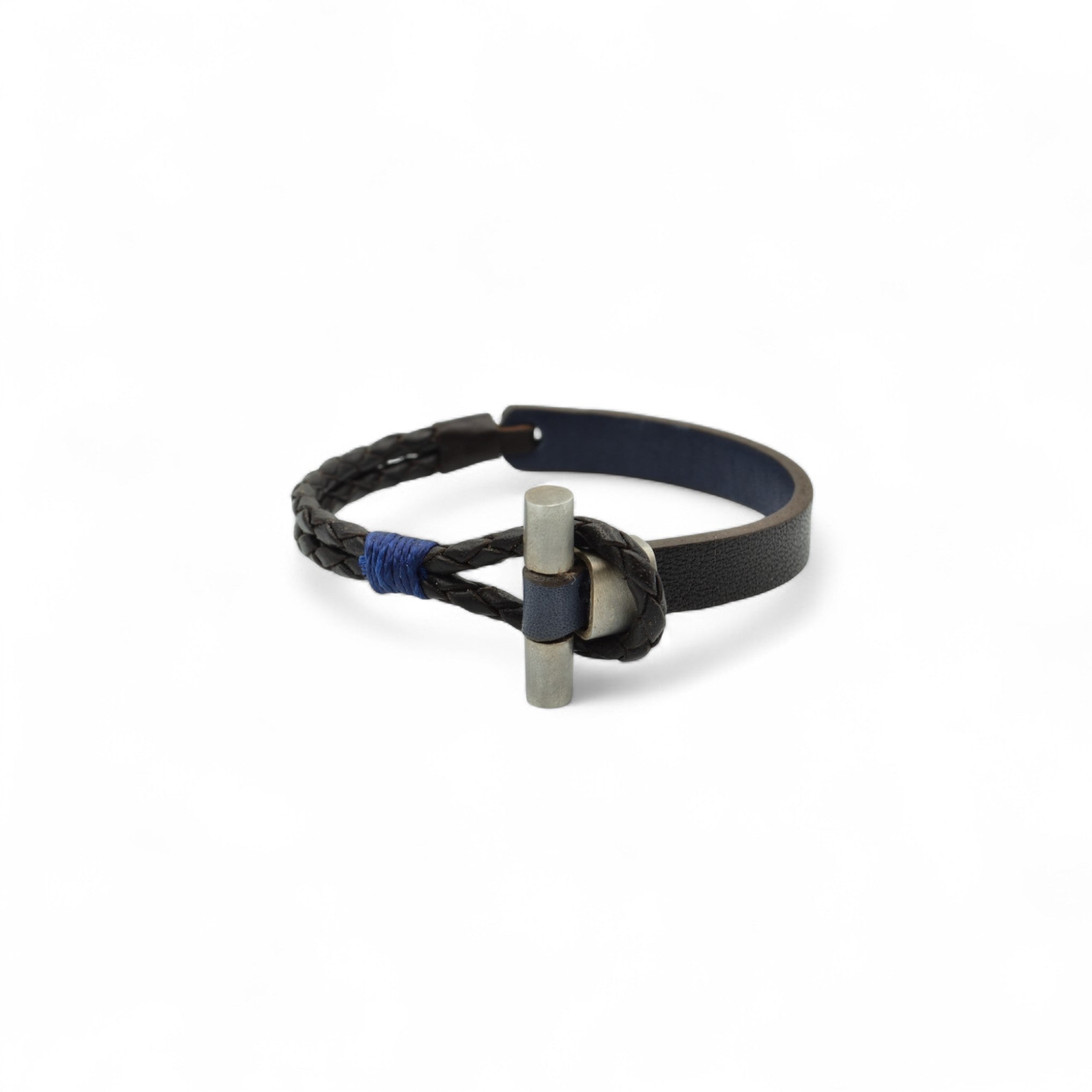 Silver Clasp Leather Bracelet
