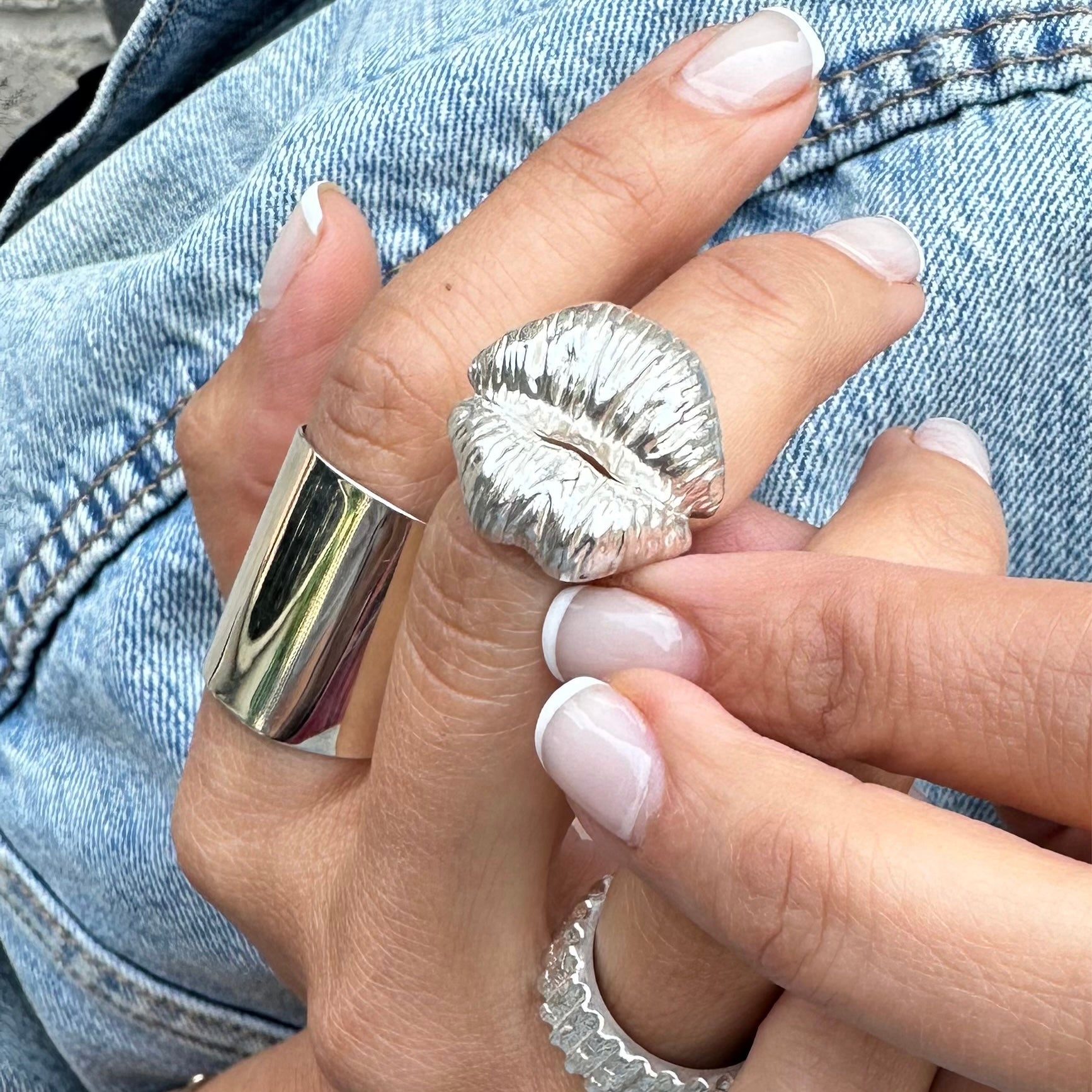 Kiss Silver ring