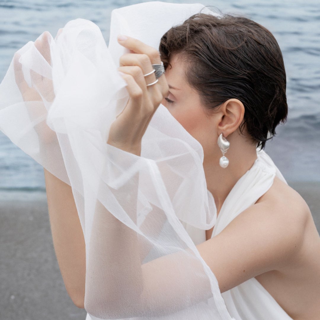 Funnel Oyster Earrings