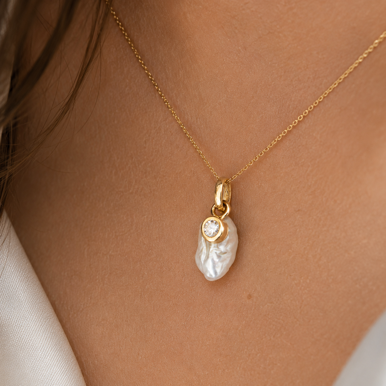 Lustrous Necklace