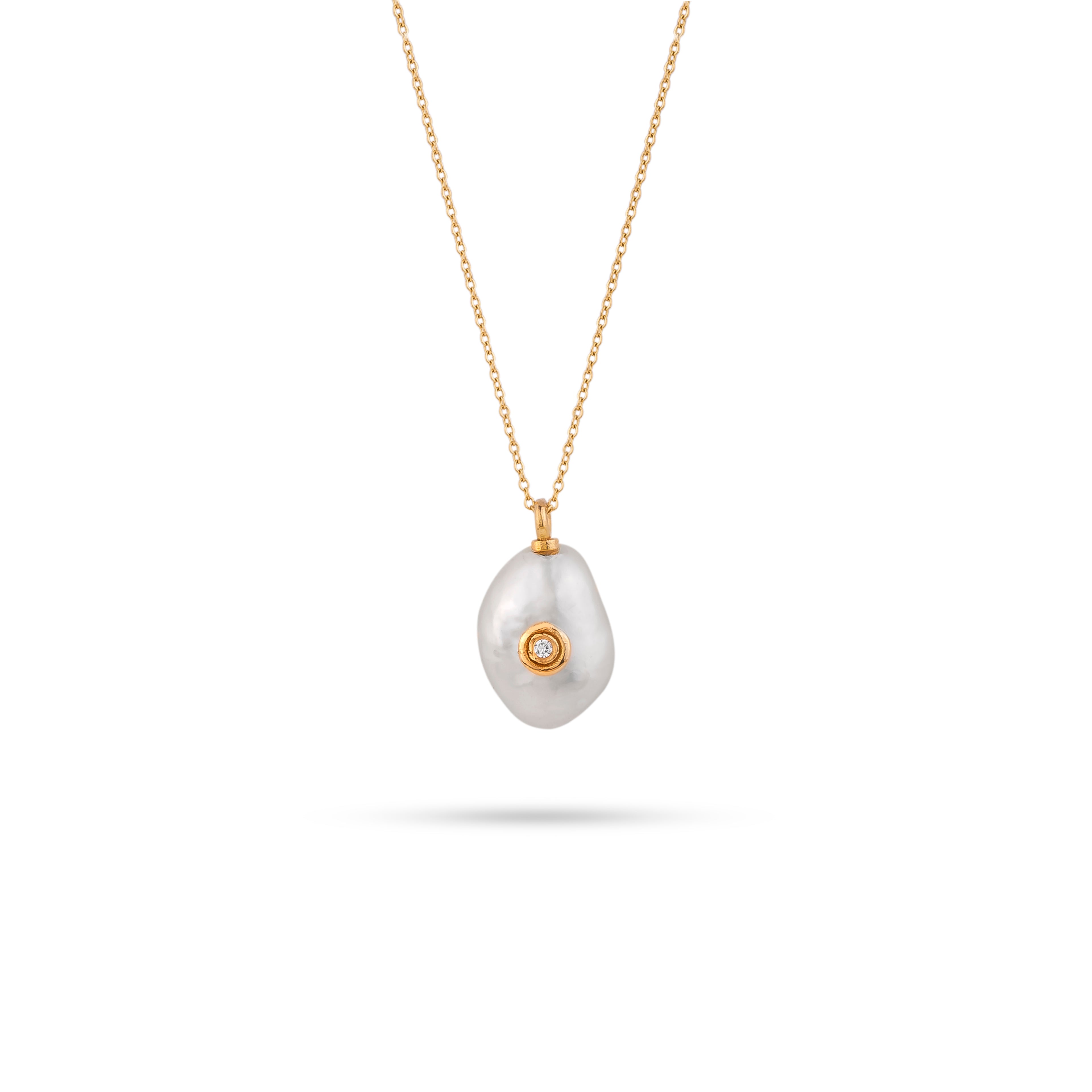 Golden Pearl Whisper Necklace