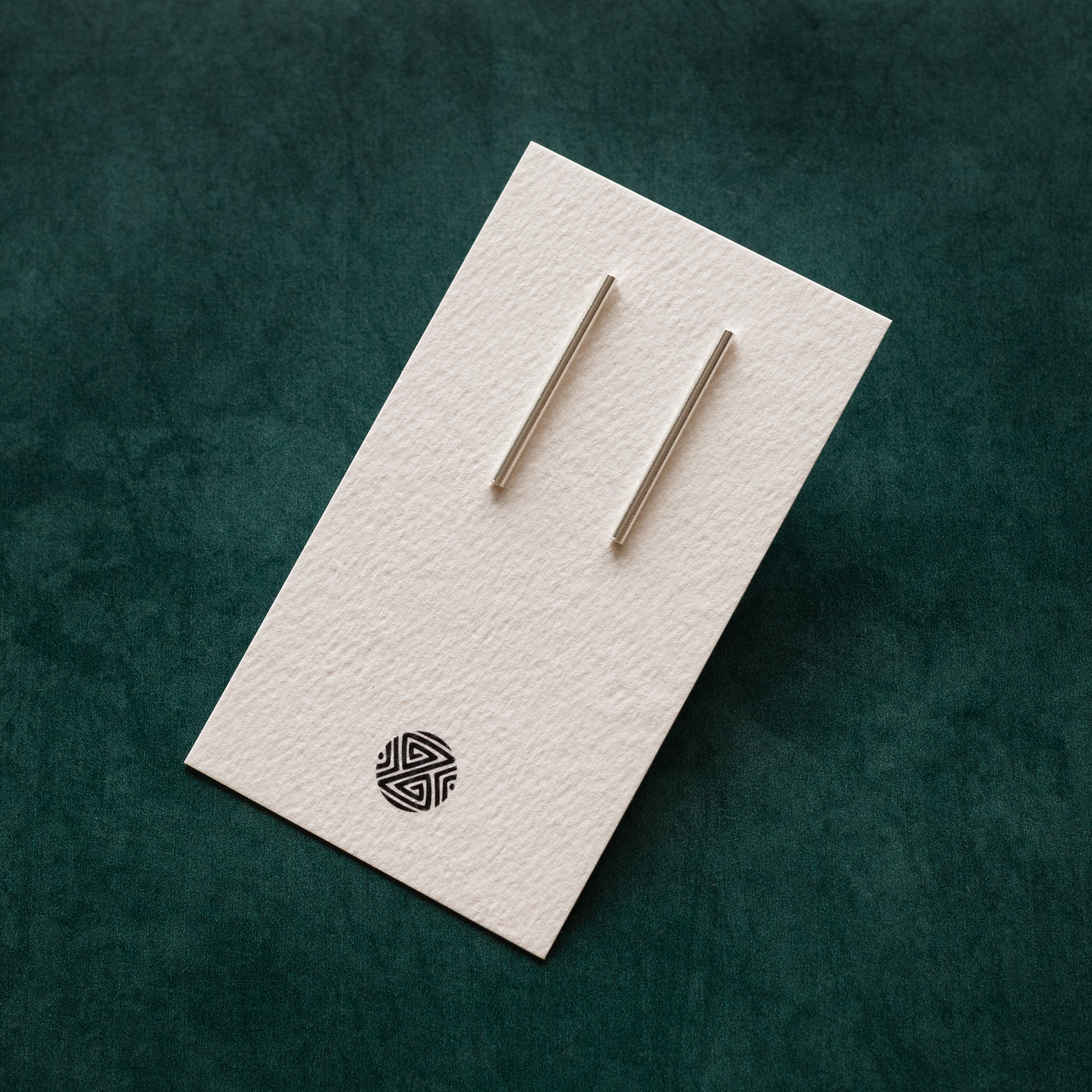 Minimal Line Earrings - Earrings - Kia Concept Store