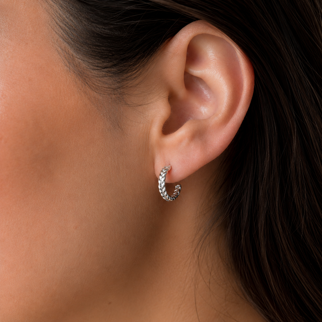 Boucles d'oreilles créoles torsadées en argent