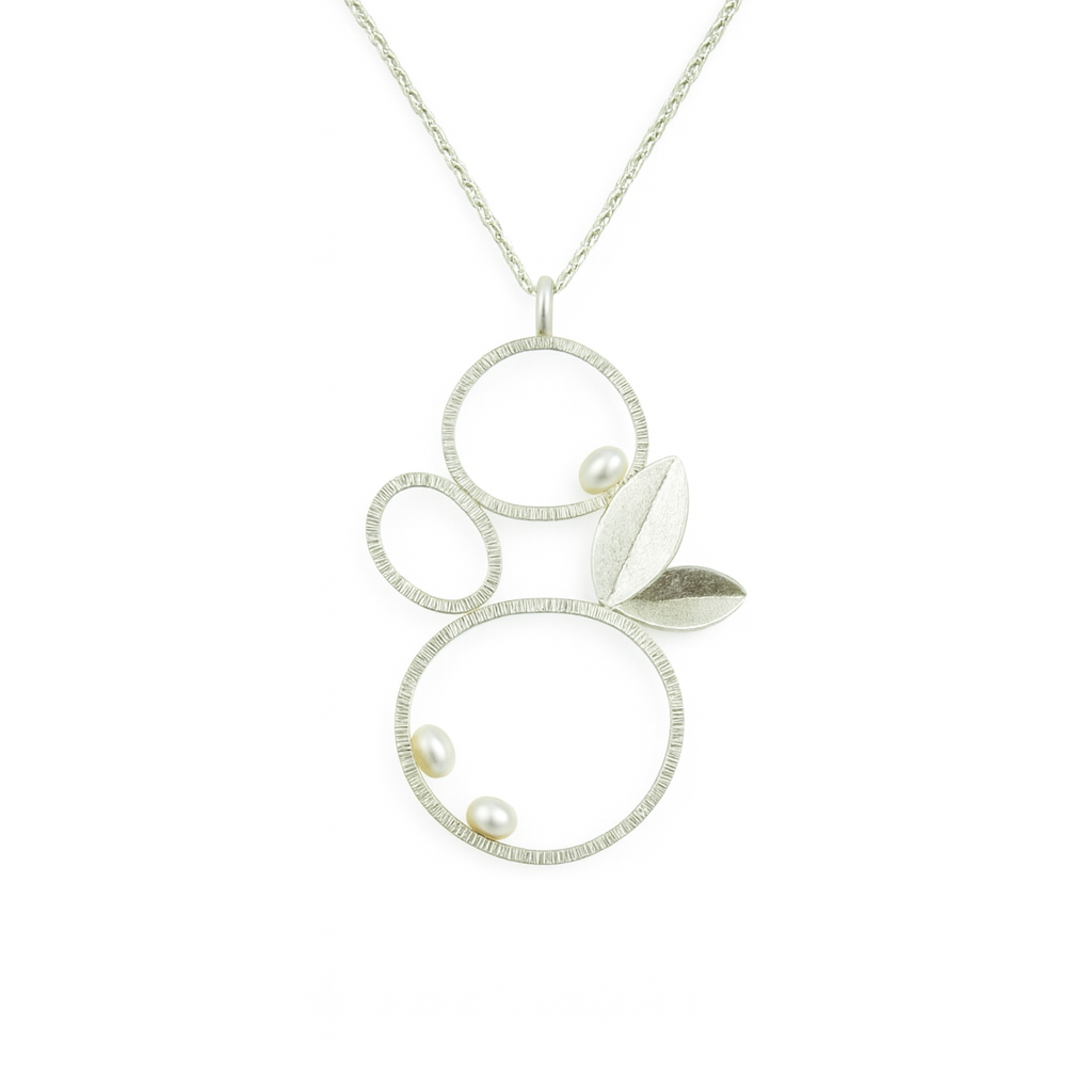 Floral Silver Necklace with Freshwater Pearls - Necklace - Kia Concept Store