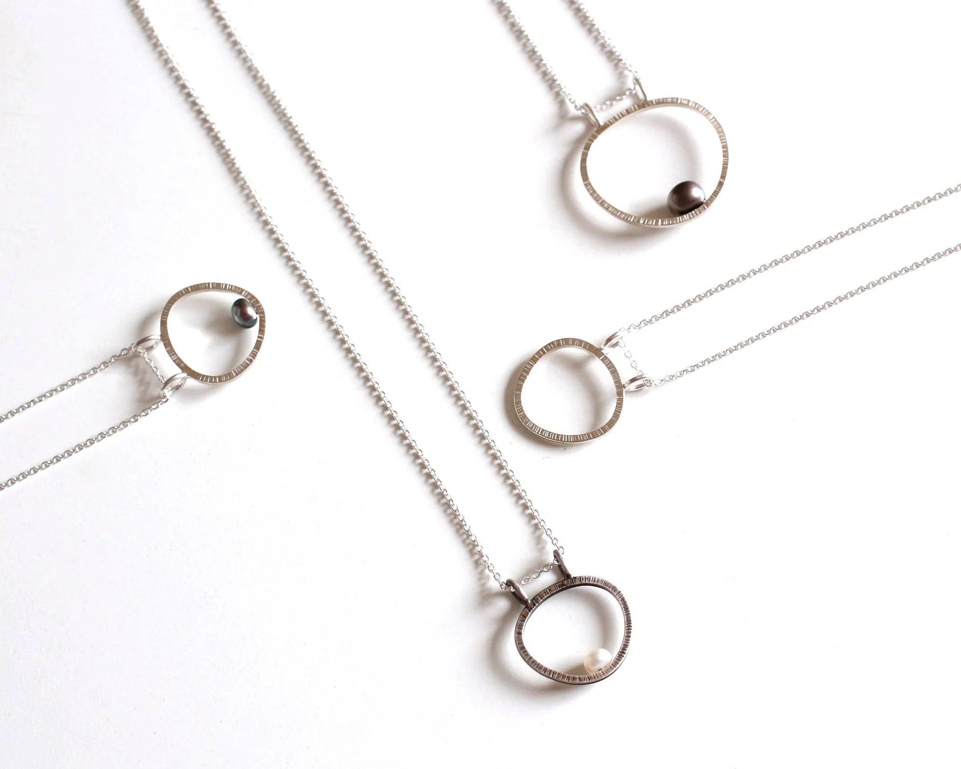 Silver Necklace with Freshwater Pearl