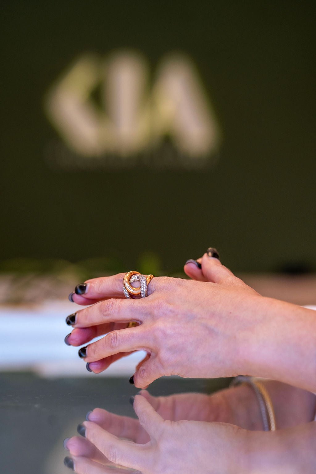 Twist of Grace Ring - Ring - Kia Concept Store