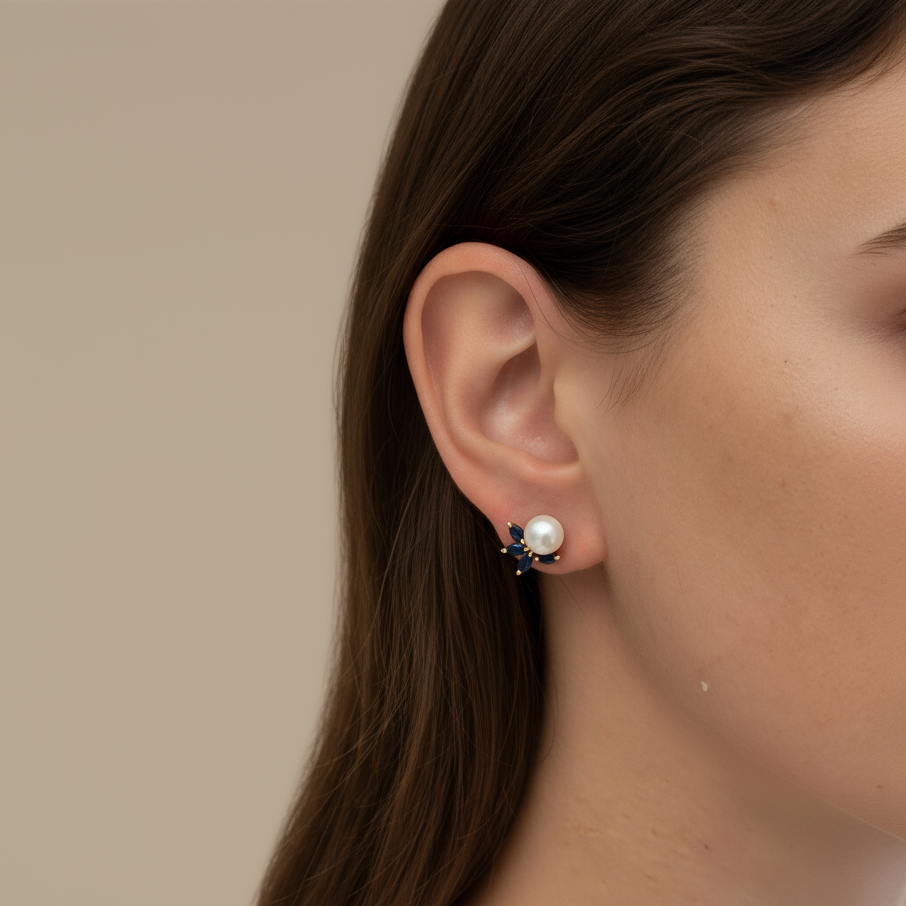 Pearl Garden Studs